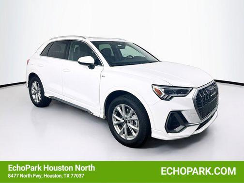 2025 Audi Q3 Premium 45 TFSI S line quattro Tiptronic