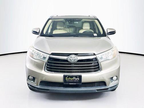 2016 Toyota Highlander Limited Platinum