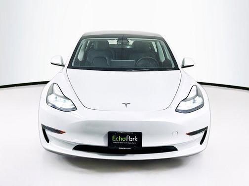 2022 Tesla Model 3 Standard Range