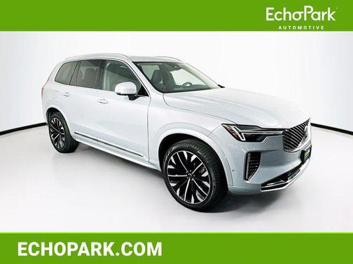 2025 Volvo XC90 B6 Plus 7-Seater