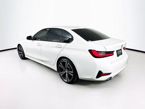 2022 BMW 330 330i