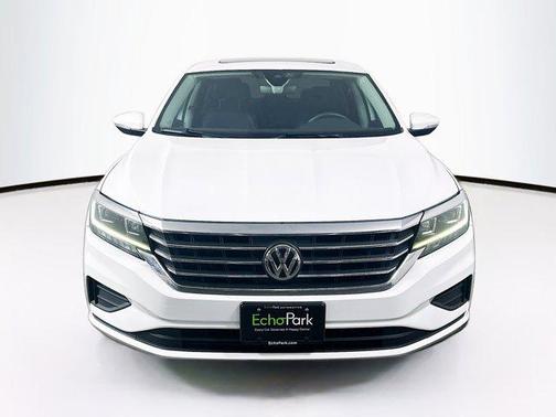 2021 Volkswagen Passat 2.0T SE