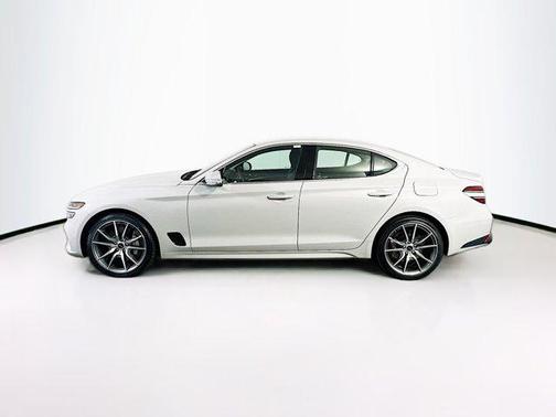 2025 Genesis G70 2.5T RWD