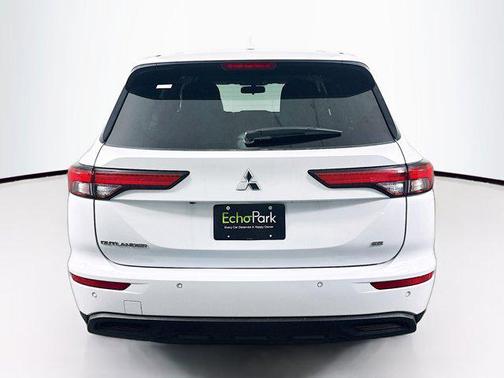 2024 Mitsubishi Outlander SE 2.5 S-AWC