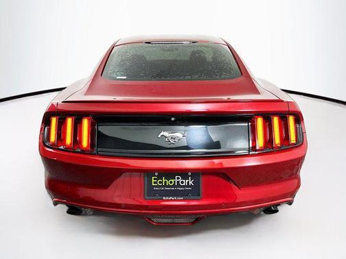 2017 Ford Mustang EcoBoost