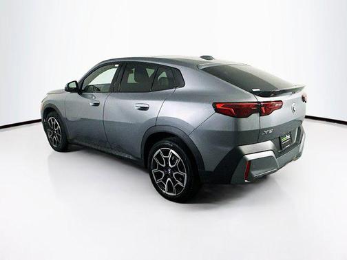 2025 BMW X2 xDrive28i