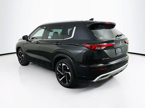 2022 Mitsubishi Outlander SEL Special Edition