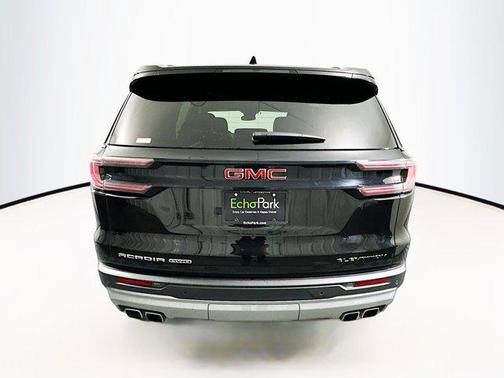 2024 GMC Acadia AWD Elevation