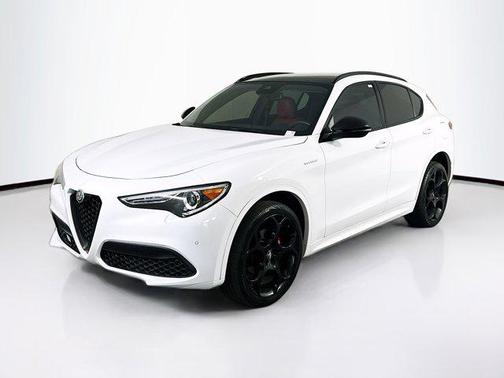 2022 Alfa Romeo Stelvio Ti