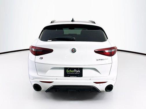 2022 Alfa Romeo Stelvio Ti