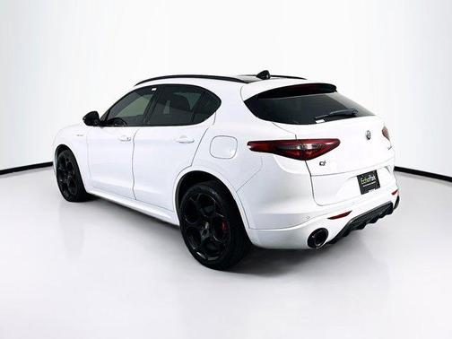 2022 Alfa Romeo Stelvio Ti
