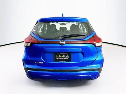 2024 Nissan Kicks S