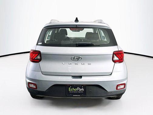 2021 Hyundai VENUE SEL