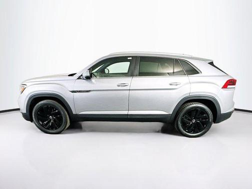 2022 Volkswagen Atlas Cross Sport 2.0T SE w/Technology