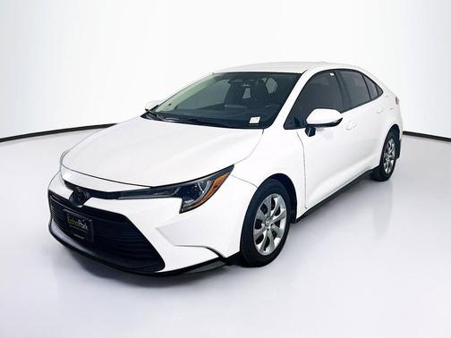 Ice Cap 2025 Toyota Corolla LE