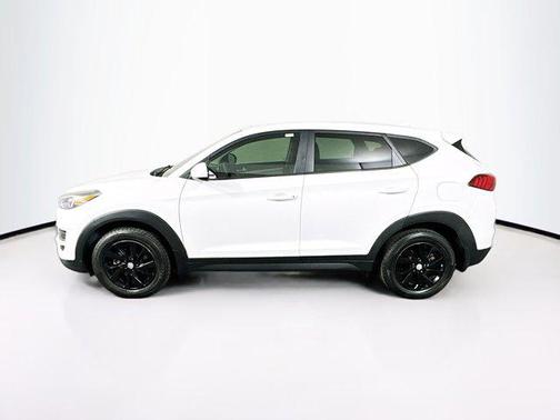 Winter White 2021 Hyundai TUCSON SE