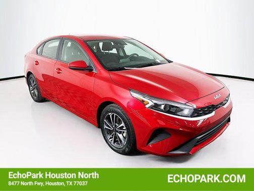 Currant Red 2024 Kia Forte LXS