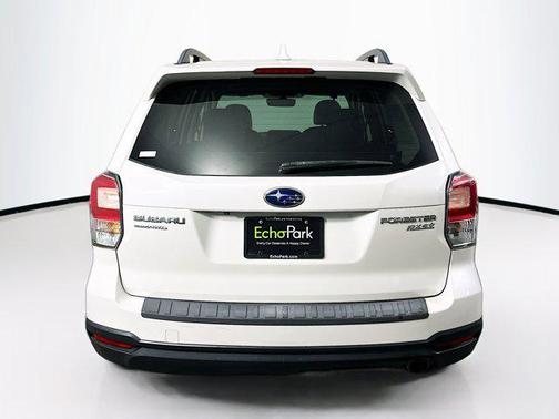 2017 Subaru Forester 2.5i Touring