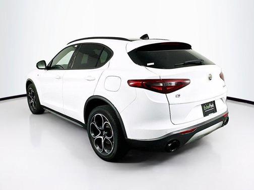 2022 Alfa Romeo Stelvio Ti