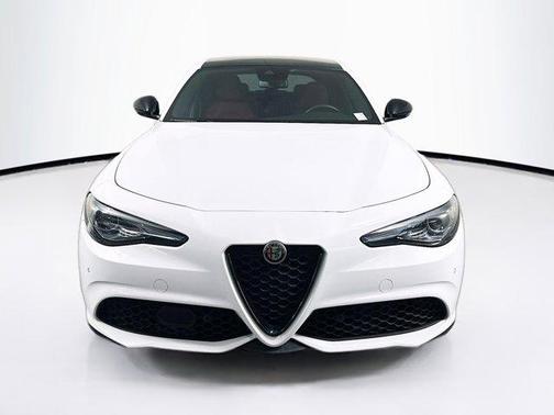 2023 Alfa Romeo Giulia Veloce RWD