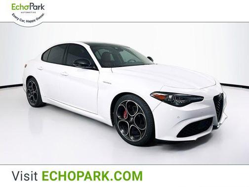 2023 Alfa Romeo Giulia Veloce RWD
