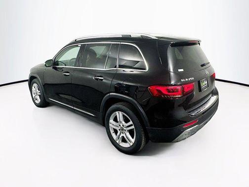 2023 Mercedes-Benz GLB 250 4MATIC