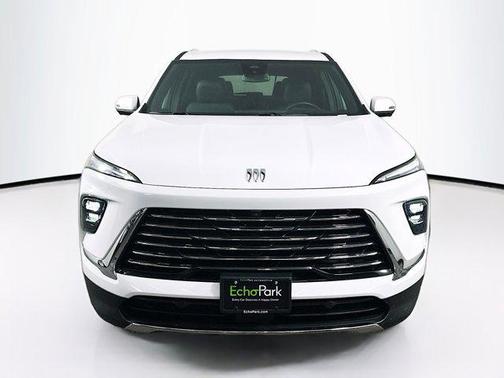 2025 Buick Enclave Preferred FWD