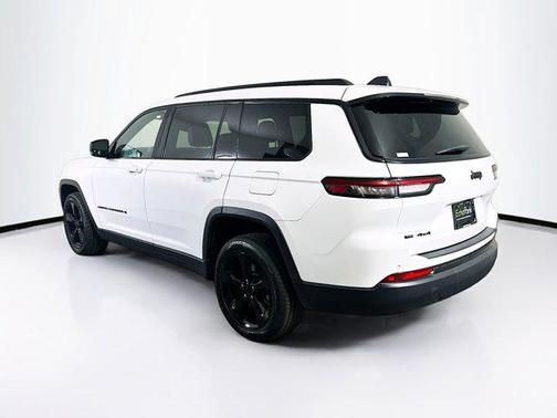 2022 Jeep Grand Cherokee L Altitude