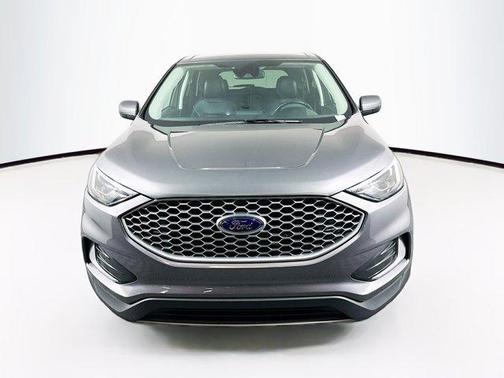 Carbonized Gray Metallic 2023 Ford Edge SEL