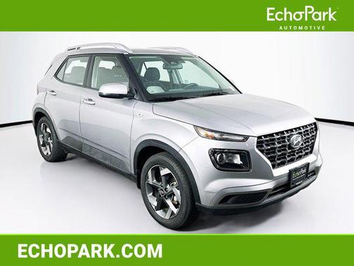 2024 Hyundai VENUE SEL