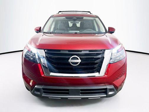 2024 Nissan Pathfinder SV FWD