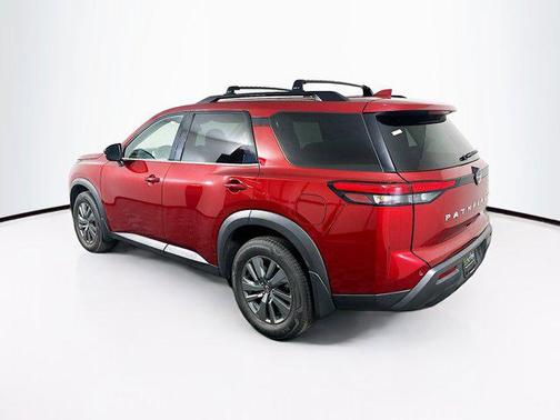2024 Nissan Pathfinder SV FWD