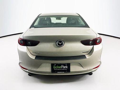 2025 Mazda Mazda3 FWD w/Preferred Package