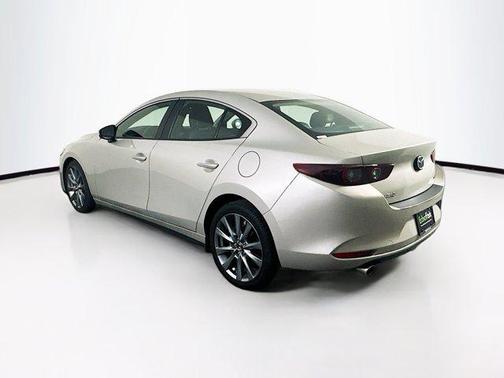 2025 Mazda Mazda3 FWD w/Preferred Package