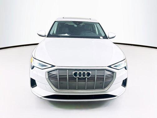 2020 Audi e-tron Sportback Premium Plus