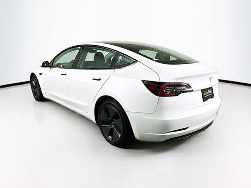 2022 Tesla Model 3 Standard Range