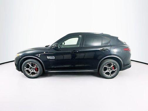 2022 Alfa Romeo Stelvio Ti