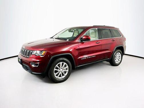2022 Jeep Grand Cherokee Laredo