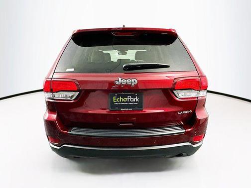 2022 Jeep Grand Cherokee Laredo