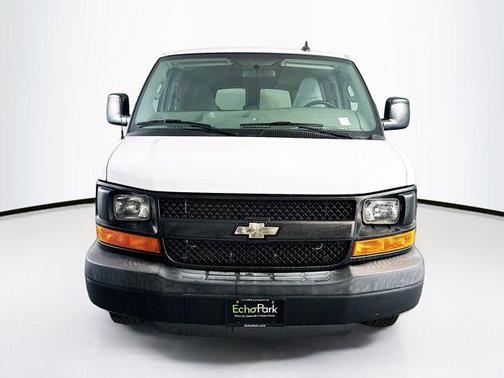 2016 Chevrolet Express 2500 LS
