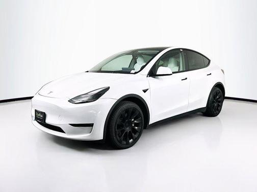 2023 Tesla Model Y Long Range Dual Motor All-Wheel Drive