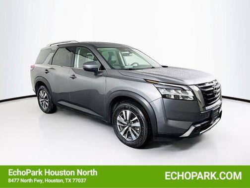 Gun Metallic 2023 Nissan Pathfinder SL 4WD