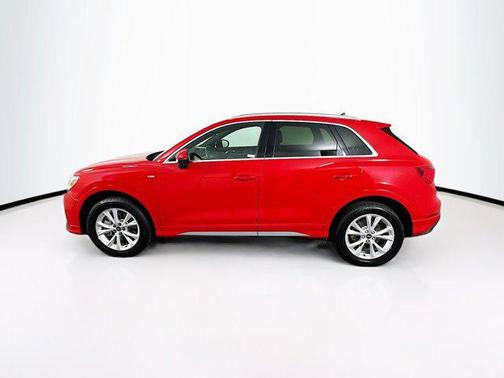 2024 Audi Q3 Premium 45 TFSI S line quattro Tiptronic