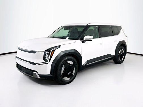 2024 Kia EV9 Light Long Range