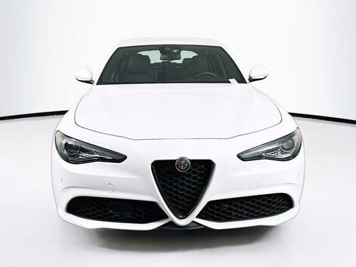 2022 Alfa Romeo Giulia Sprint
