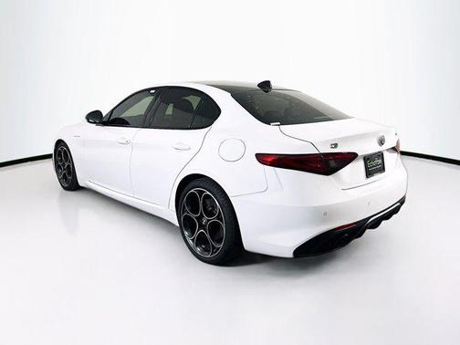 2022 Alfa Romeo Giulia Ti