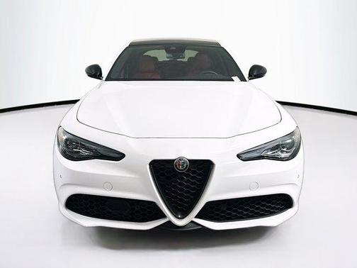 2022 Alfa Romeo Giulia Ti