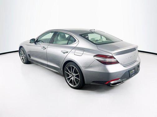 2024 Genesis G70 2.5T RWD