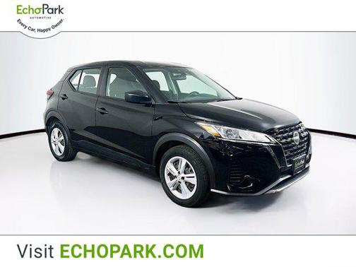 2022 Nissan Kicks S