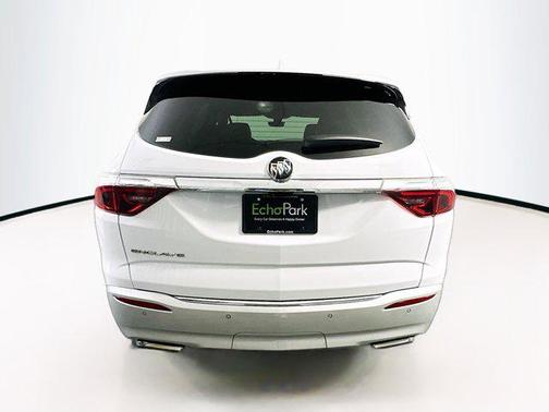 2024 Buick Enclave Premium FWD